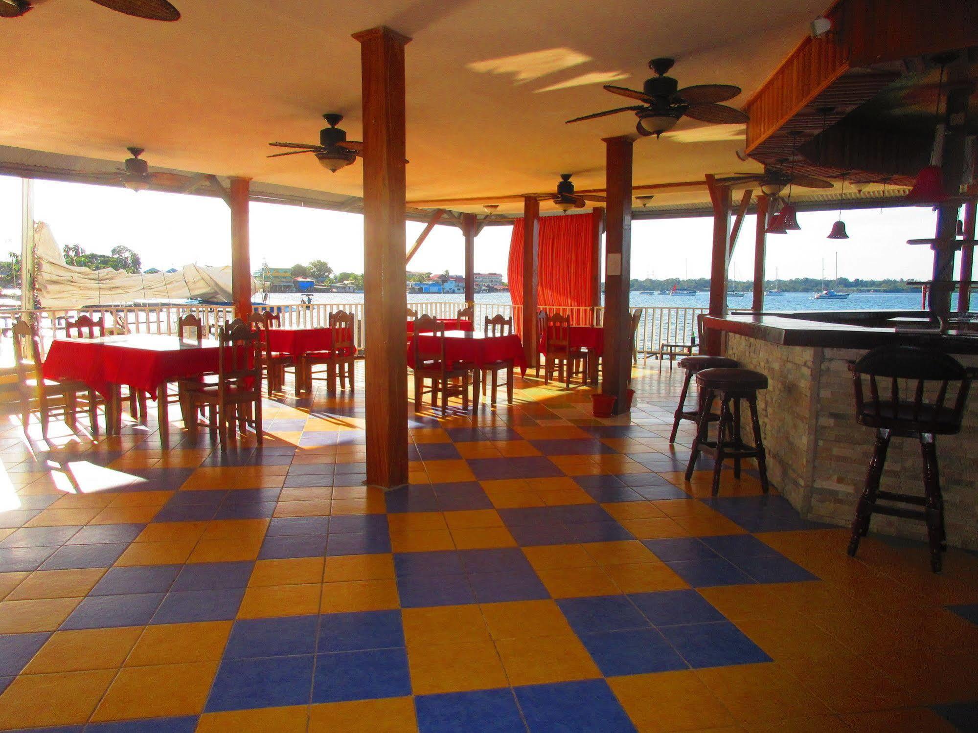 Los Balcones Over The Sea Bocas Town Exterior photo