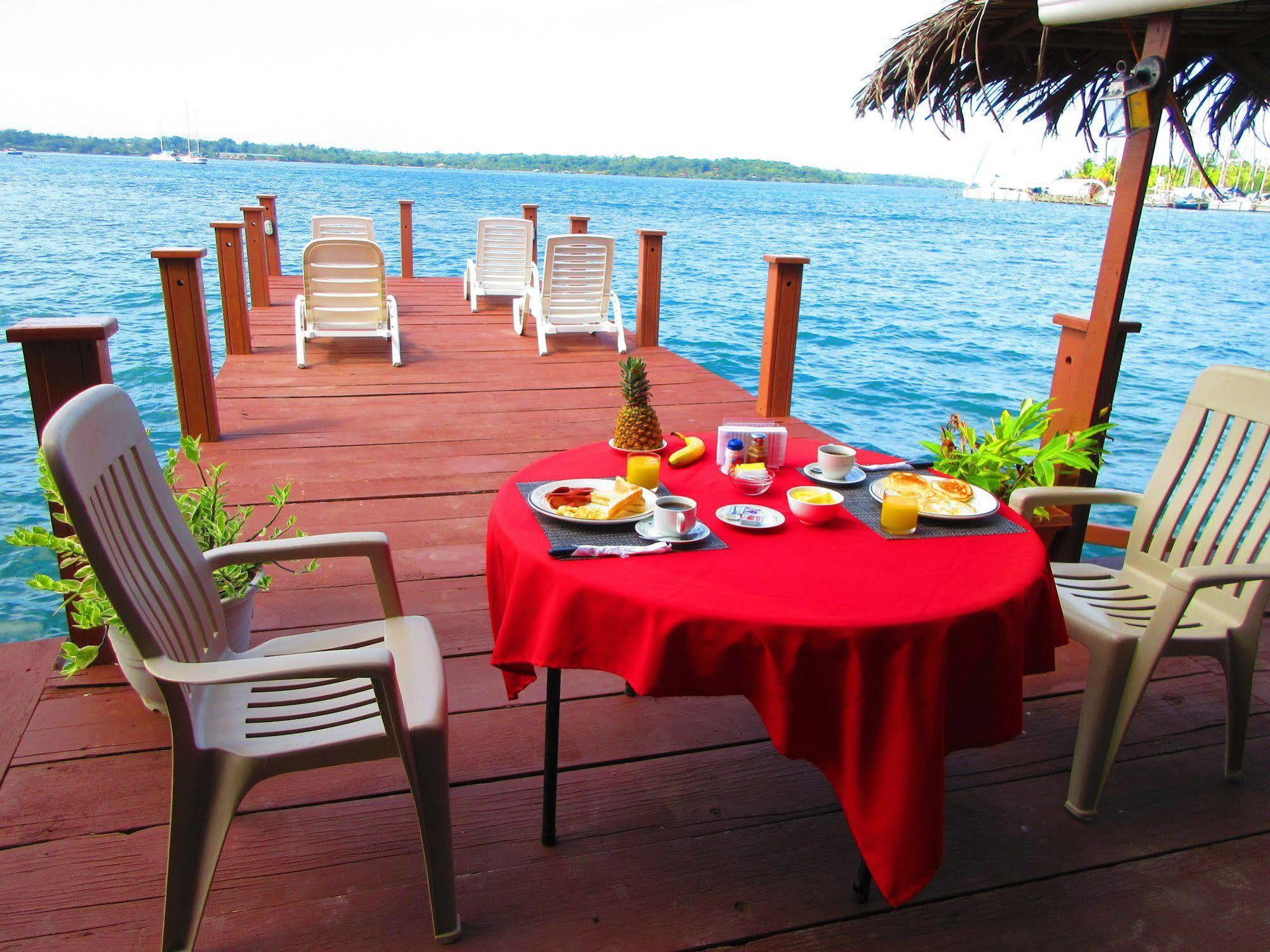 Los Balcones Over The Sea Bocas Town Exterior photo