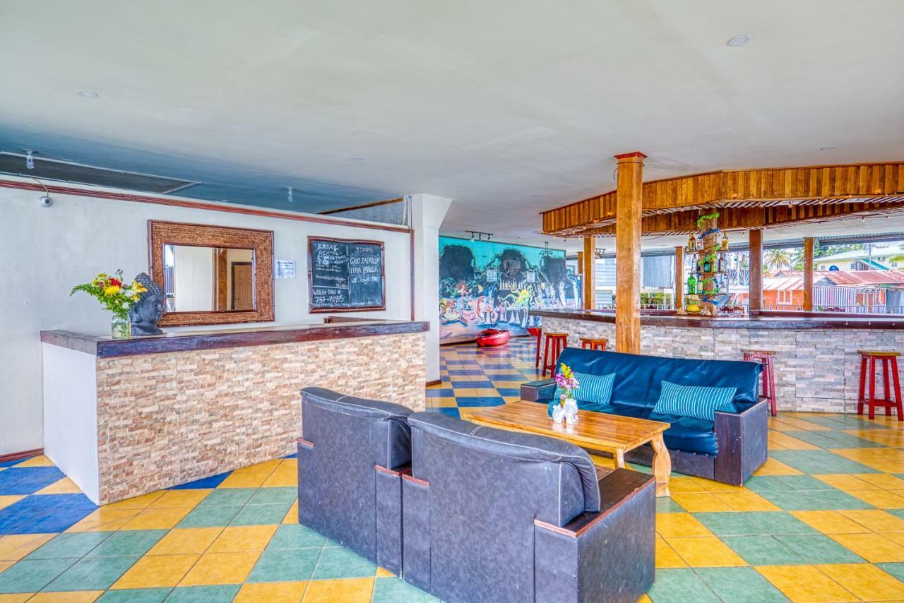 Los Balcones Over The Sea Bocas Town Exterior photo